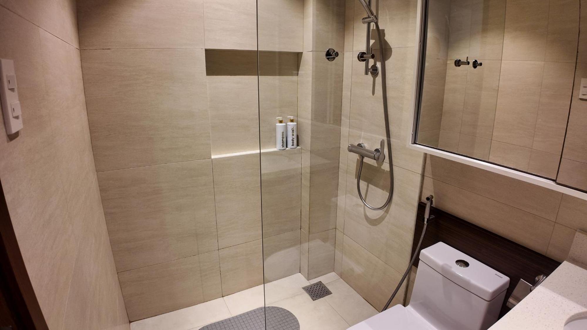Dominiks Stylish Resort Gem Ocean View Pool Queen Bed At Tambuli 8 Floor Fast Wifi Lapu-Lapu City Kültér fotó