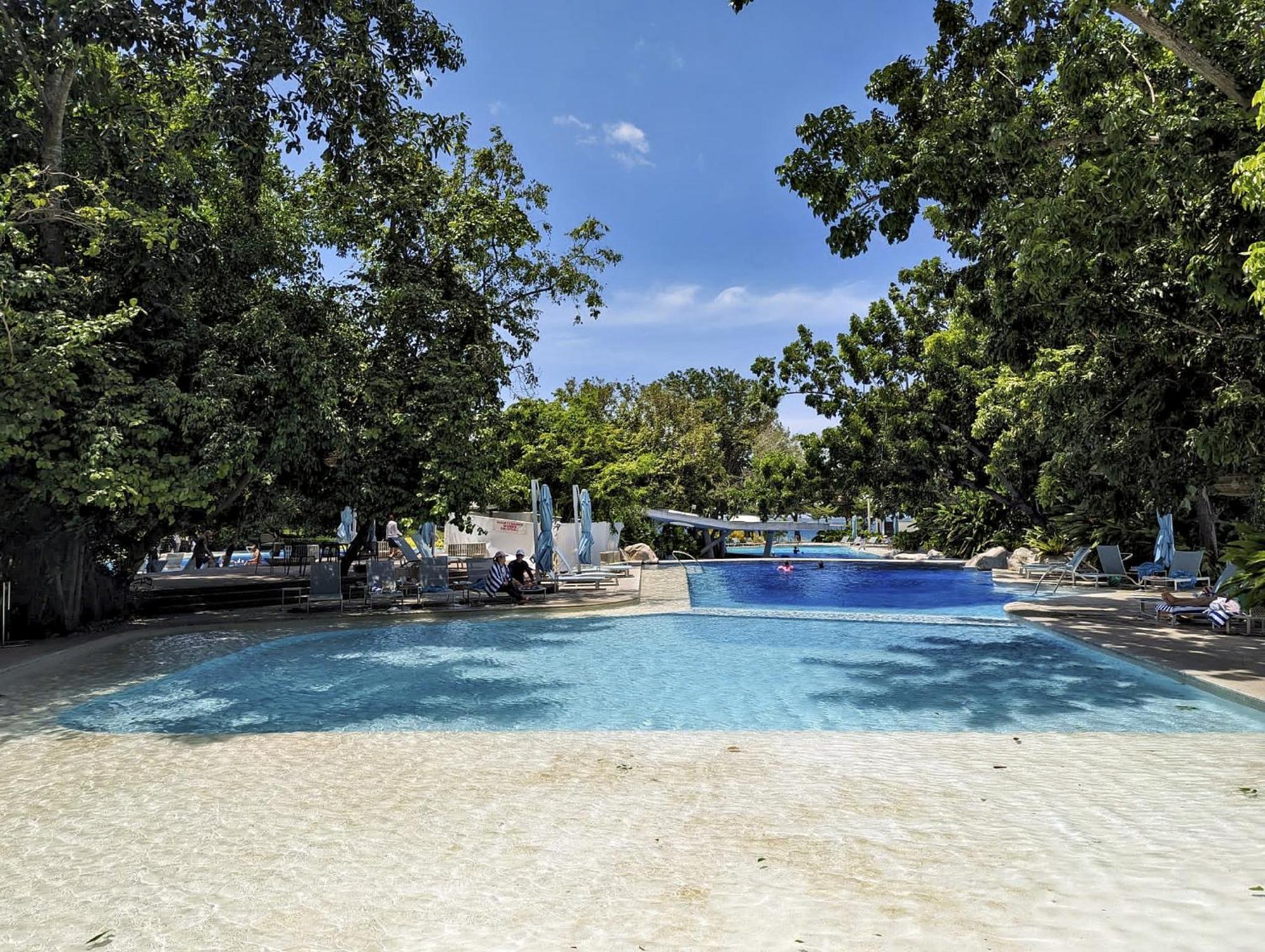Dominiks Stylish Resort Gem Ocean View Pool Queen Bed At Tambuli 8 Floor Fast Wifi Lapu-Lapu City Kültér fotó
